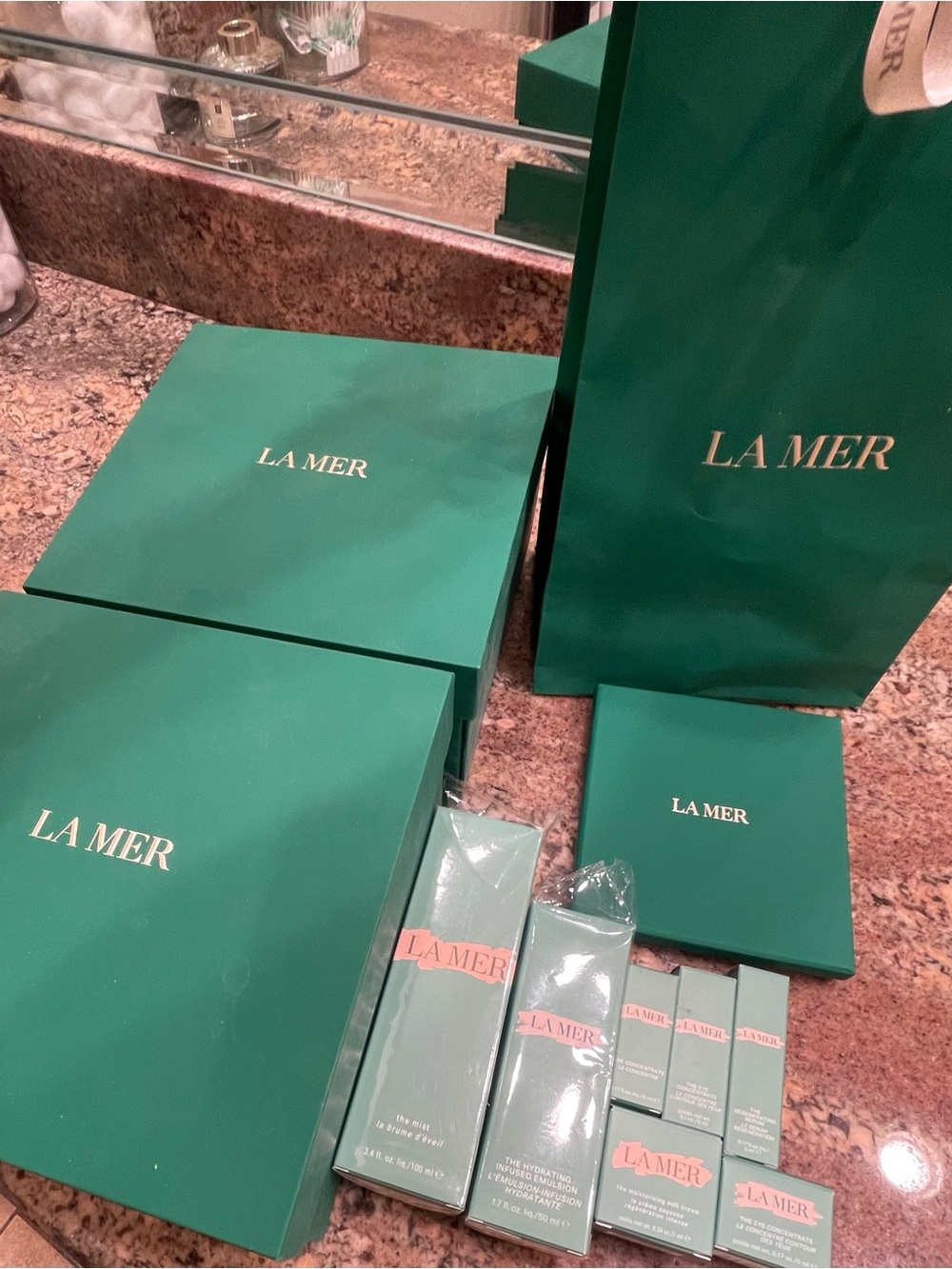 La Mer Green Gift Set *EMPTY BOXES & BAGS - Picture 9 of 9